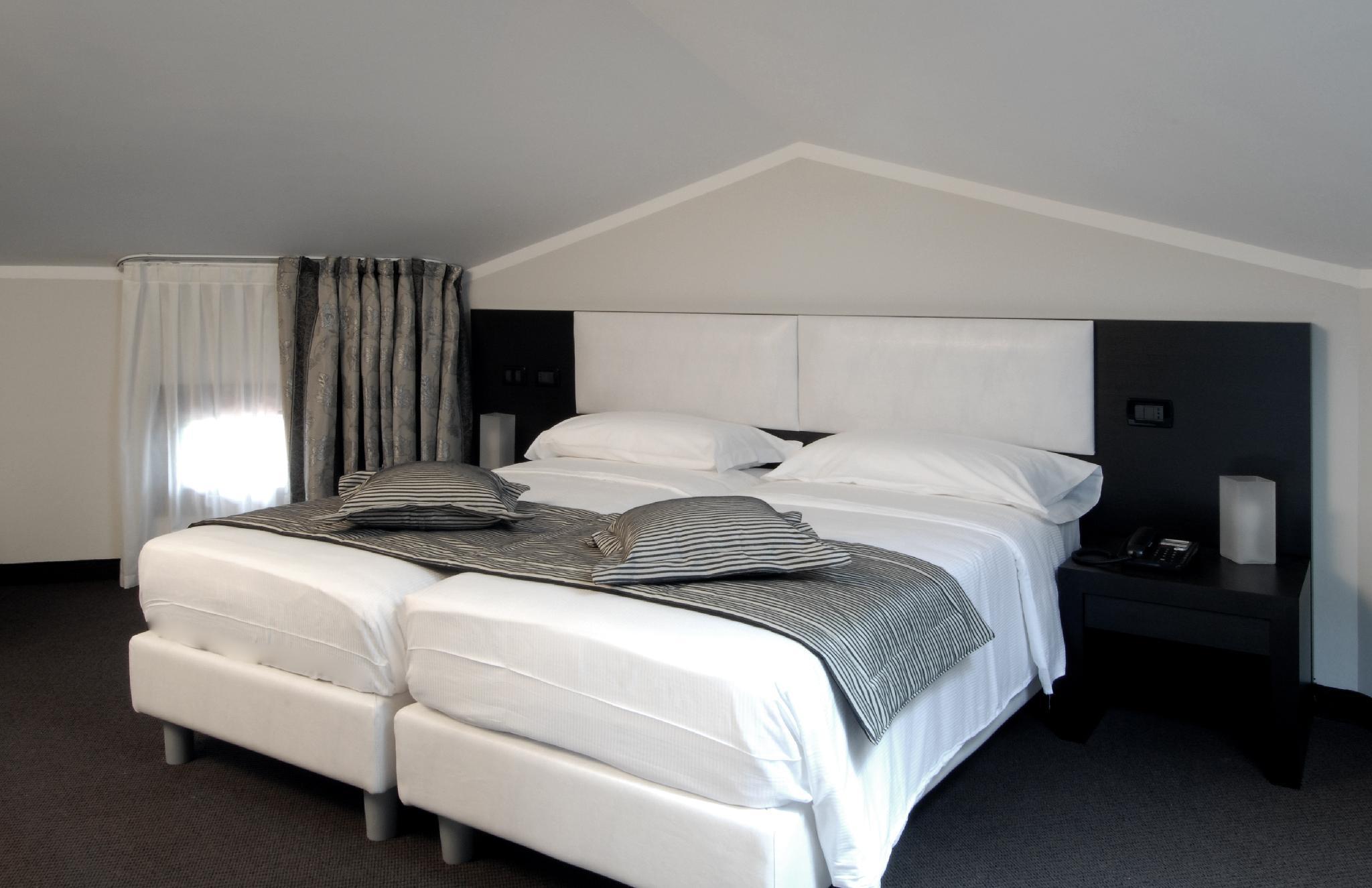 Hotel Pannonia 4*