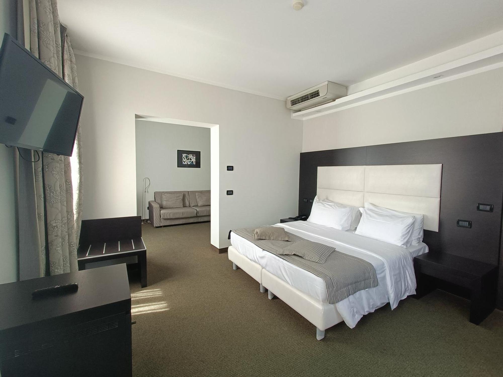 Hotel Pannonia