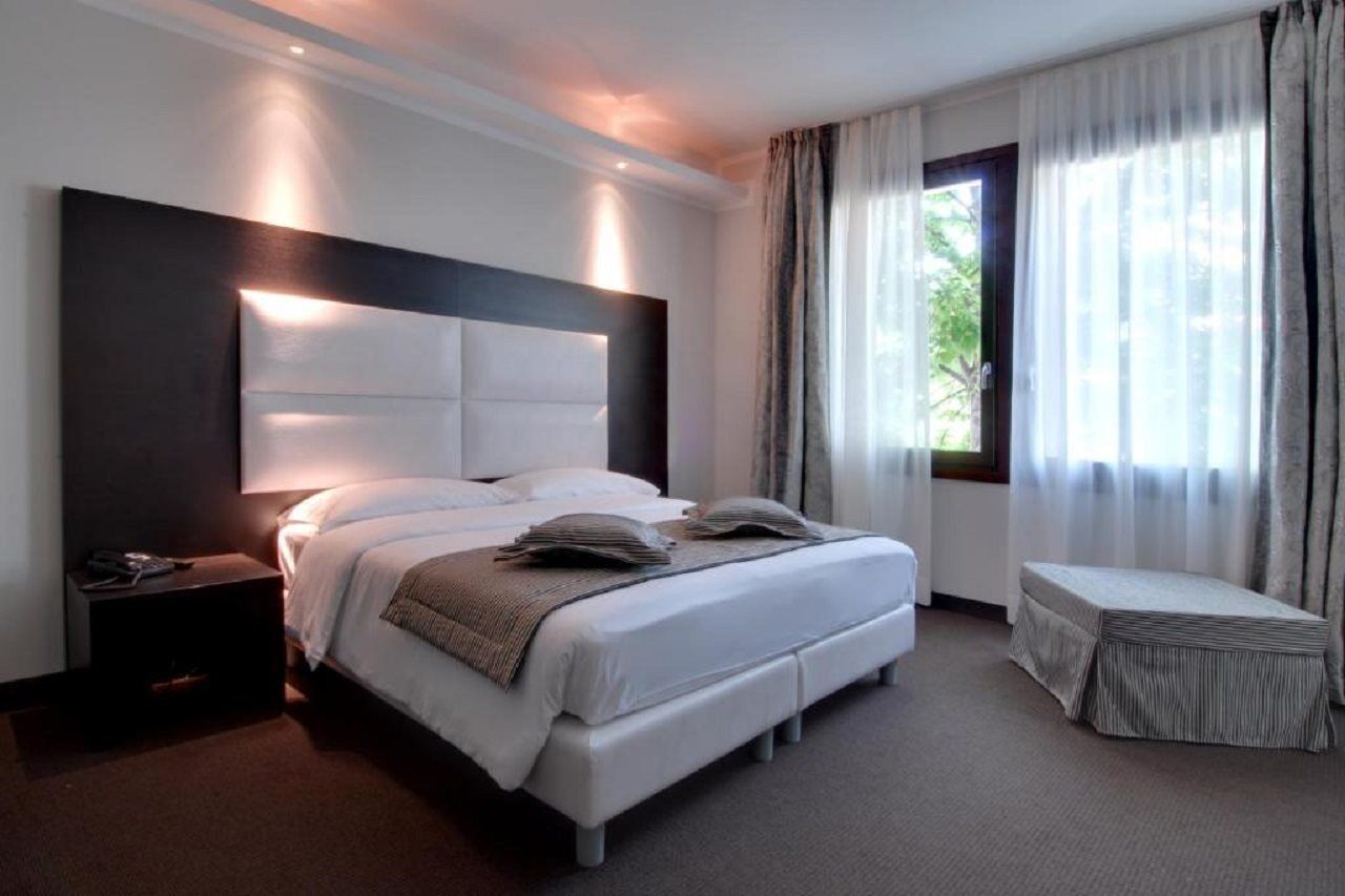 Hotel Pannonia 4*